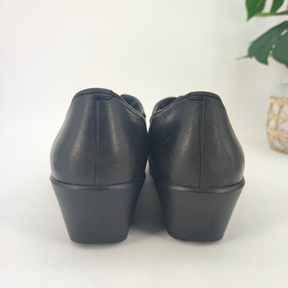 Dansko Women's Jane Black Leather Wedge Clog Size 10.5 - Picture 3 of 9